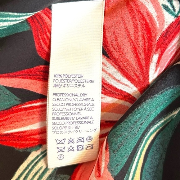 Rebecca Minkoff Davis Off-The-Shoulder Tropical Floral Maxi Dress - Picture 9 of 11